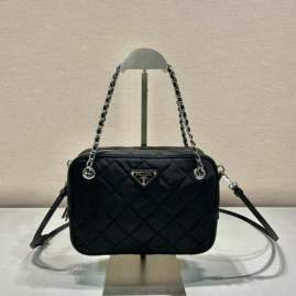 Picture of Prada Handbags _SKUfw221785480fw